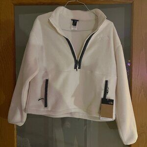 The North Face Fleeski Quarter-Zip Pullover for Ladies- White Dune